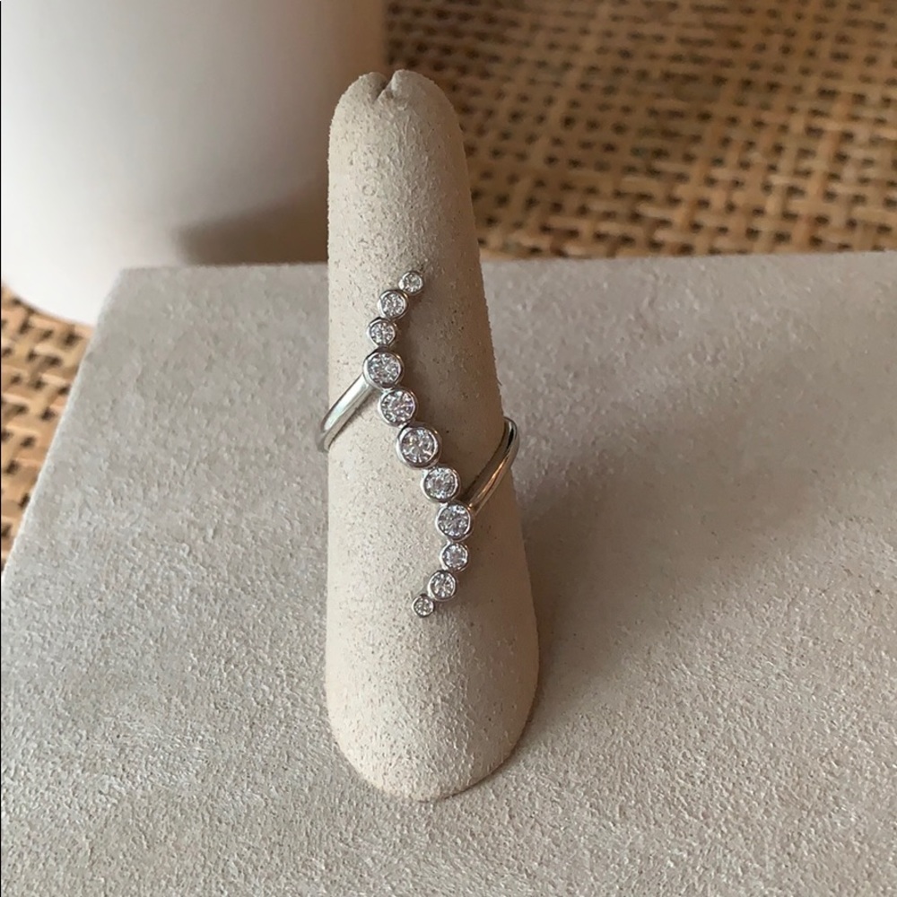 Curve ring - Picture 3 of 3